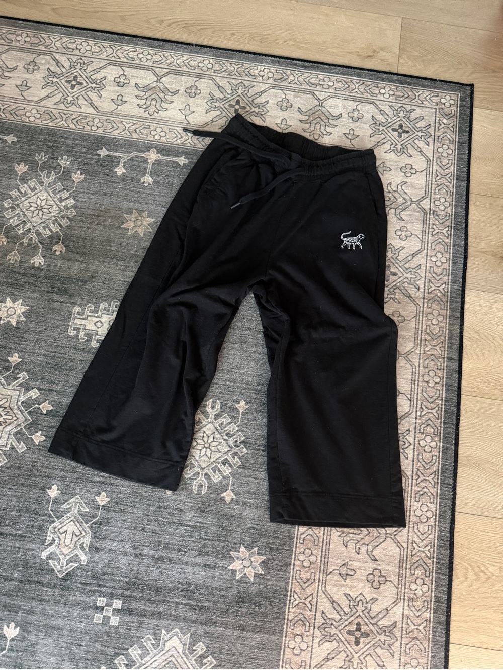 Printfresh slightly crop black cotton lounge pant M